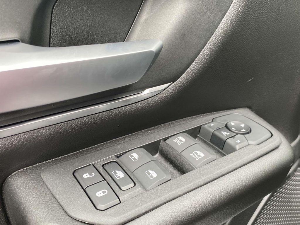 new 2025 Ram 1500 car, priced at $69,060