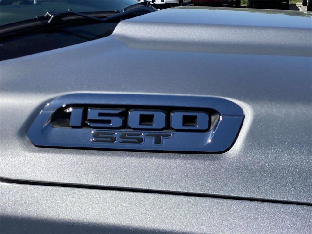 new 2025 Ram 1500 car, priced at $43,815