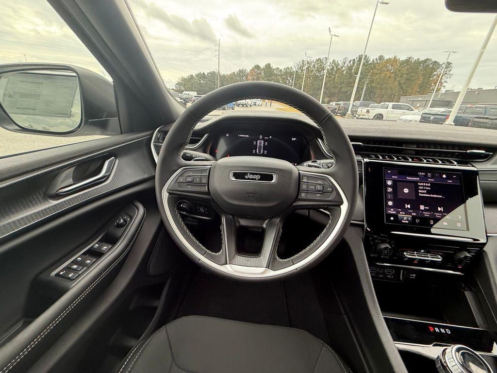 new 2025 Jeep Grand Cherokee car, priced at $26,030