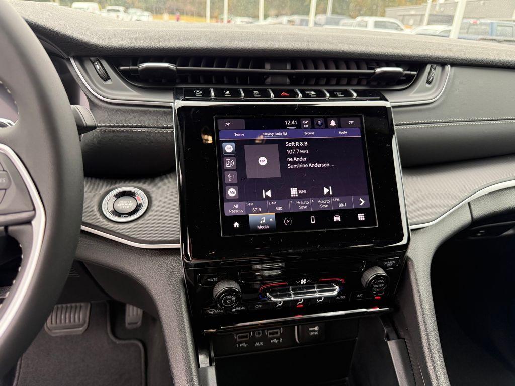 new 2025 Jeep Grand Cherokee car, priced at $26,030