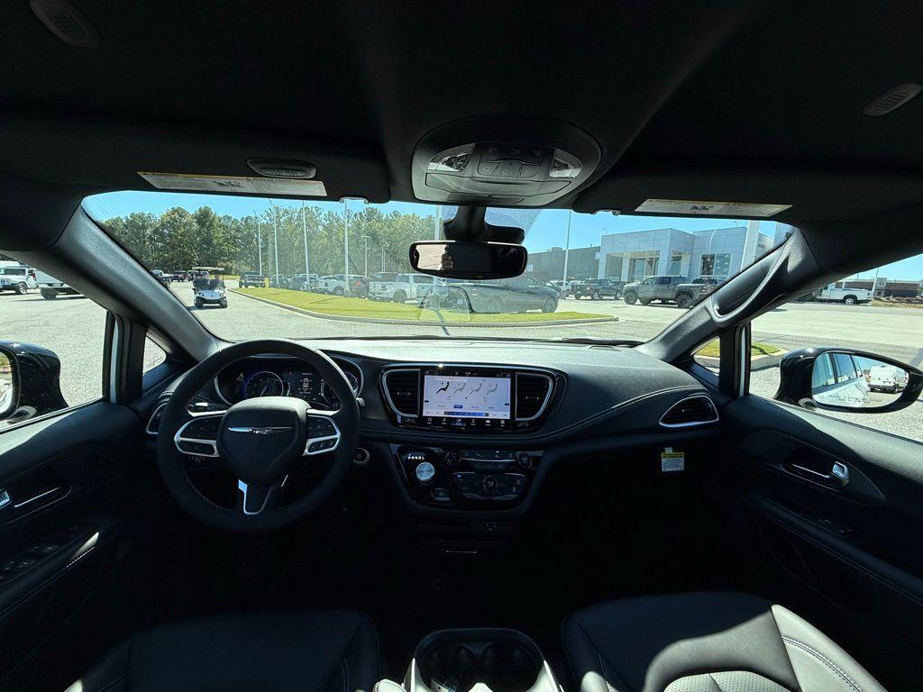 new 2026 Chrysler Pacifica car, priced at $37,290