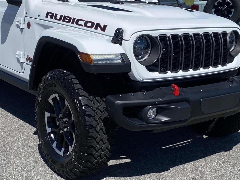 new 2024 Jeep Gladiator car, priced at $54,582