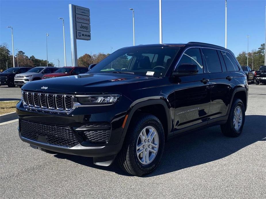 new 2025 Jeep Grand Cherokee car, priced at $31,470