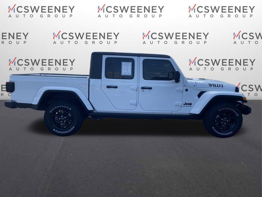 used 2024 Jeep Gladiator car, priced at $40,000