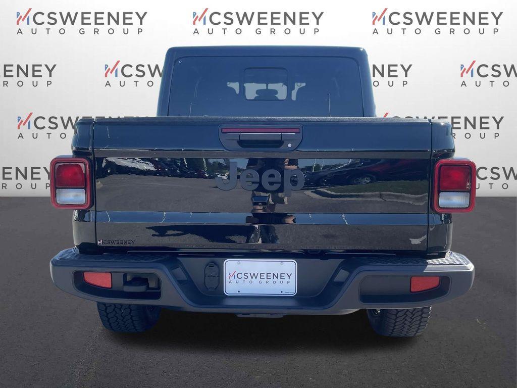 new 2025 Jeep Gladiator car, priced at $38,035
