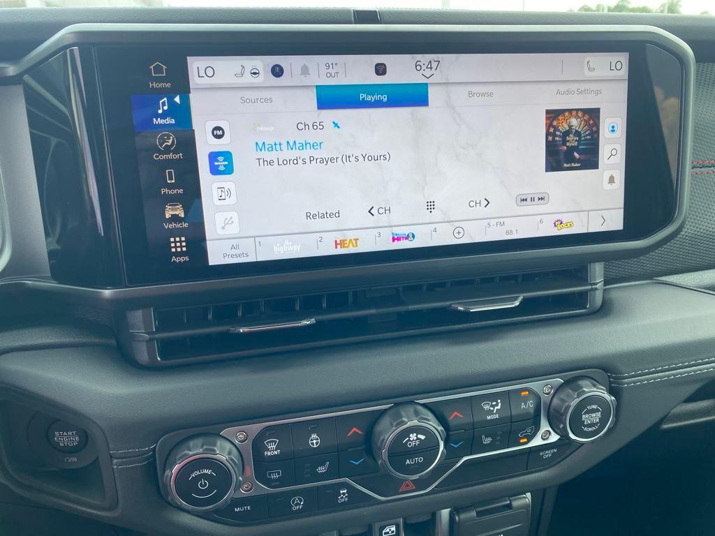 new 2025 Jeep Wrangler car, priced at $50,100