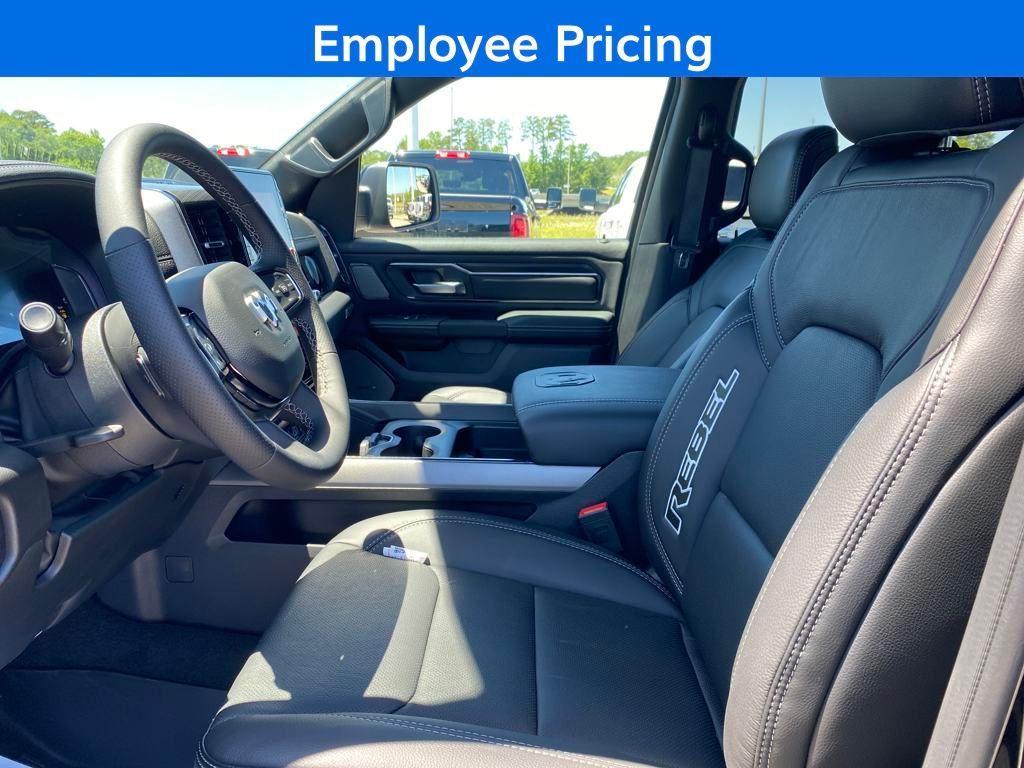 new 2025 Ram 1500 car, priced at $60,870