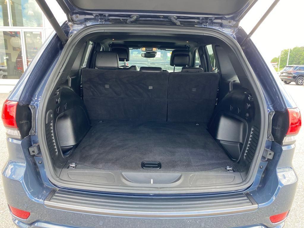 used 2021 Jeep Grand Cherokee car, priced at $30,579