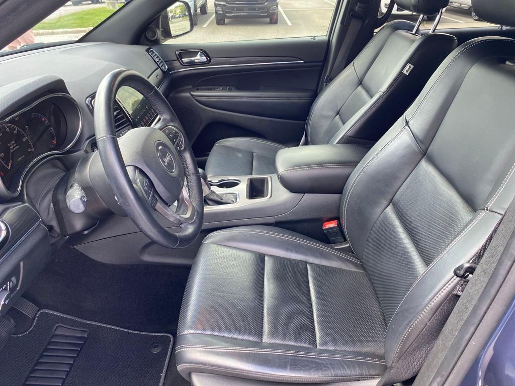 used 2021 Jeep Grand Cherokee car, priced at $30,579