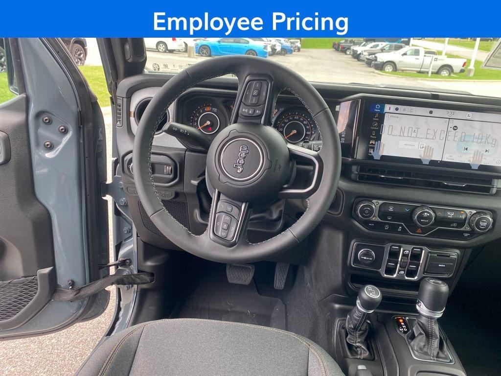 new 2025 Jeep Wrangler car, priced at $44,940