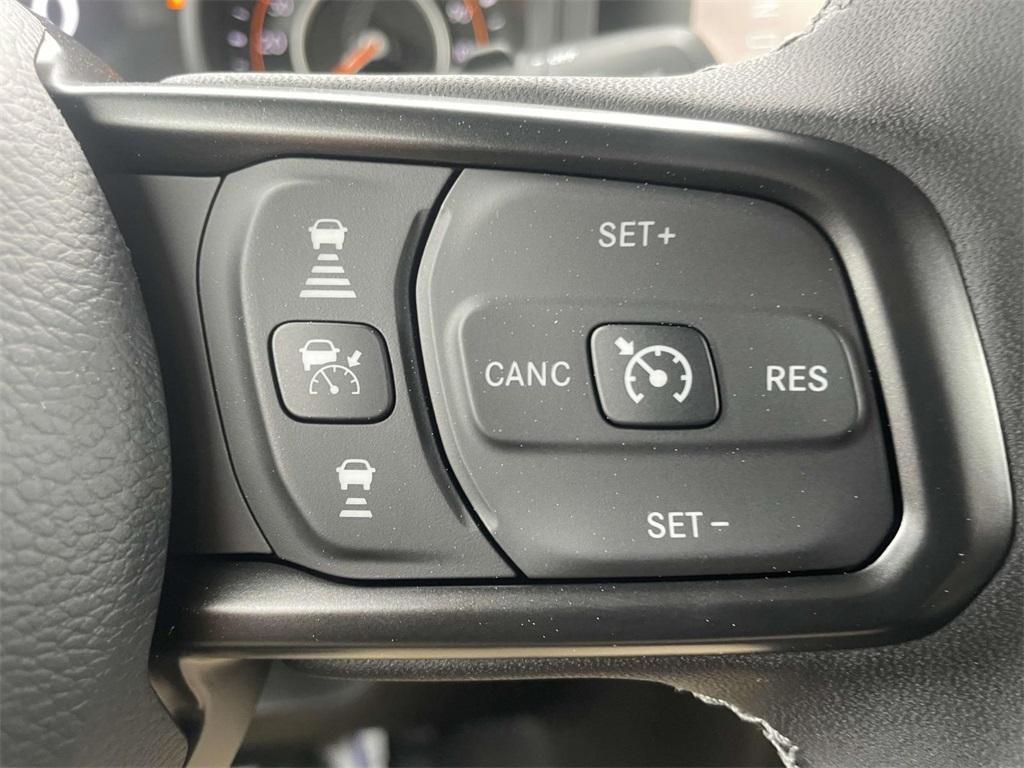 new 2025 Jeep Wrangler car, priced at $45,440