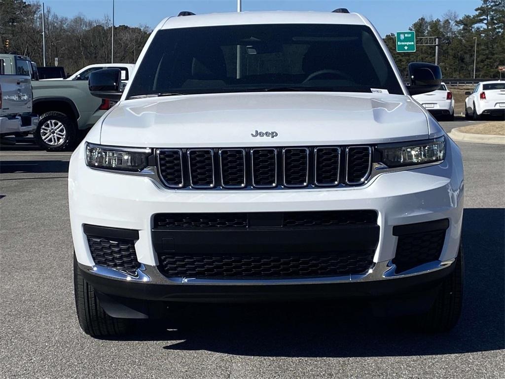 new 2025 Jeep Grand Cherokee L car, priced at $33,125