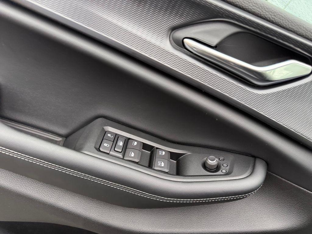 new 2025 Jeep Grand Cherokee car, priced at $26,625