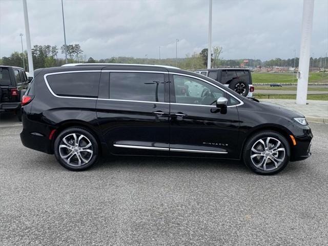 new 2024 Chrysler Pacifica car, priced at $48,564