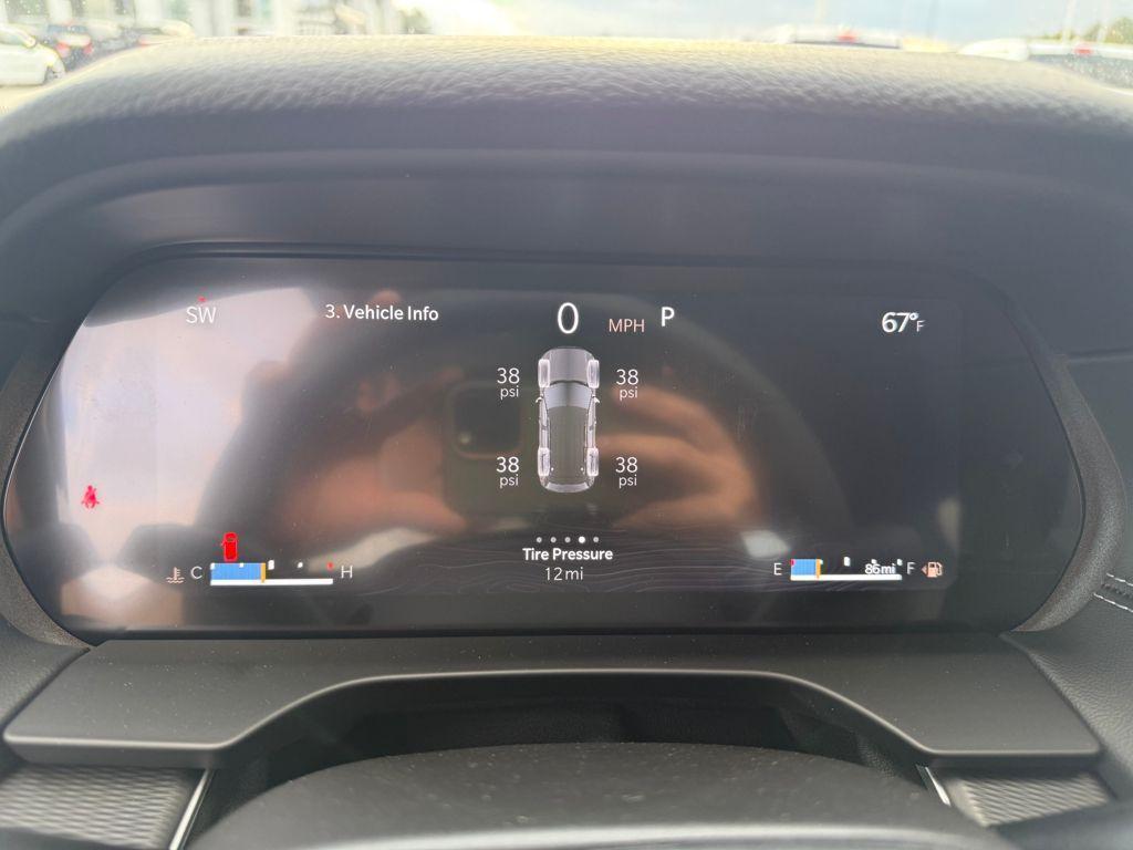 new 2025 Jeep Grand Cherokee car, priced at $32,625