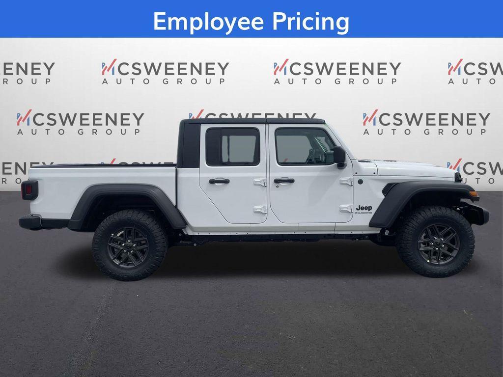 new 2025 Jeep Gladiator car, priced at $43,939