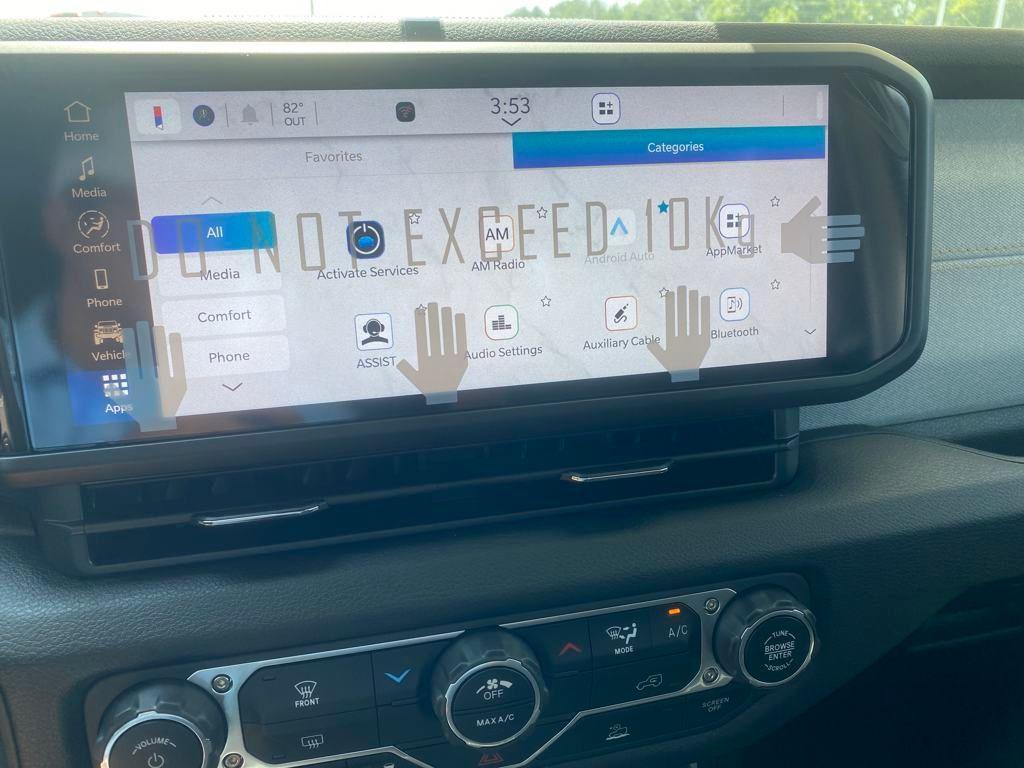 new 2025 Jeep Gladiator car, priced at $43,939