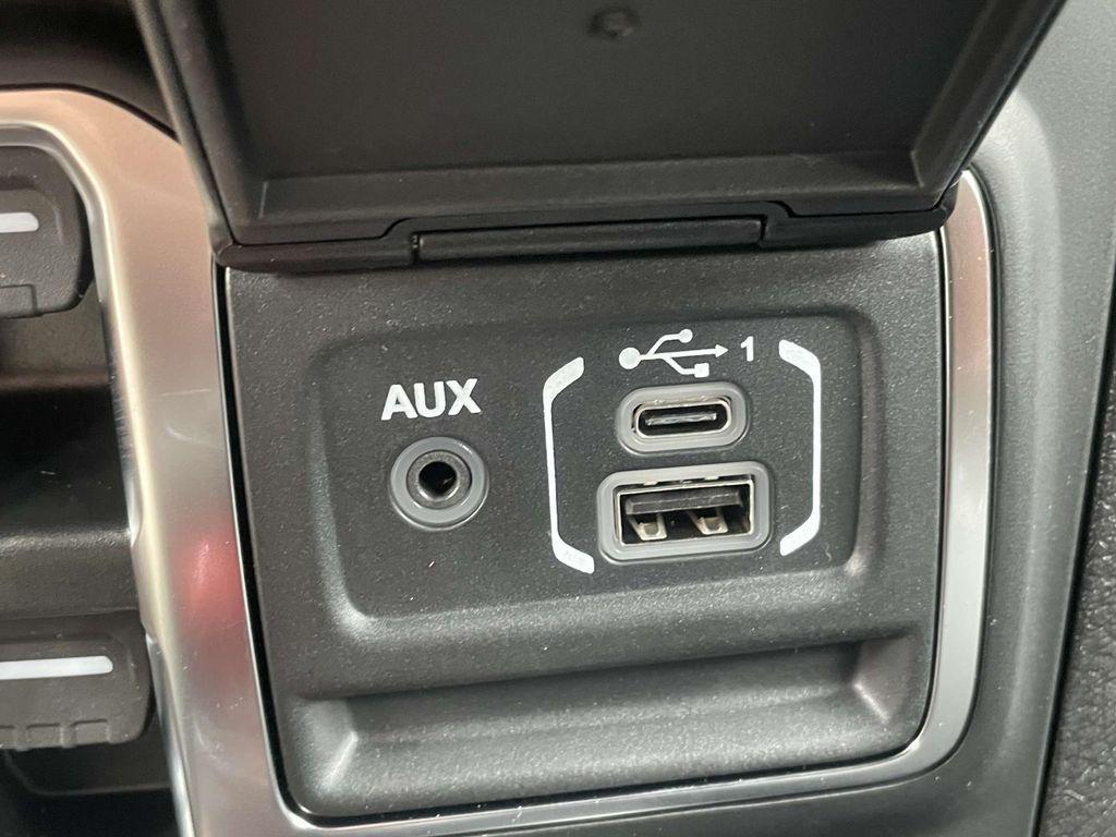 new 2025 Jeep Gladiator car, priced at $43,562