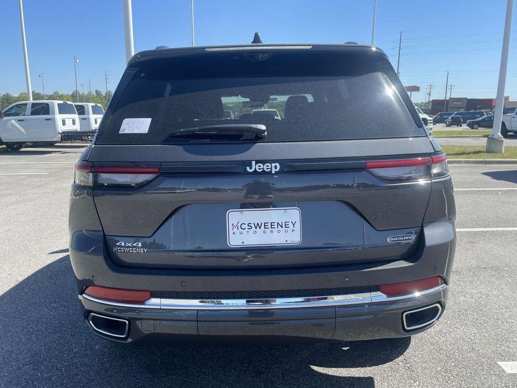new 2025 Jeep Grand Cherokee car, priced at $54,370