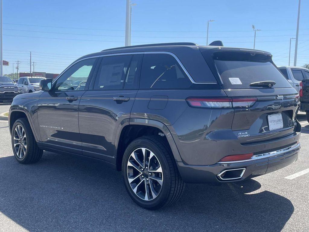 new 2025 Jeep Grand Cherokee car, priced at $54,370