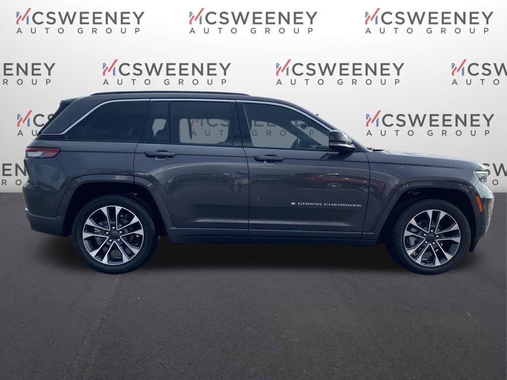 new 2025 Jeep Grand Cherokee car, priced at $50,870