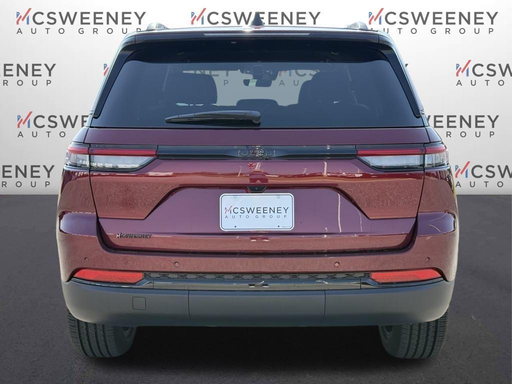 new 2025 Jeep Grand Cherokee car, priced at $33,625