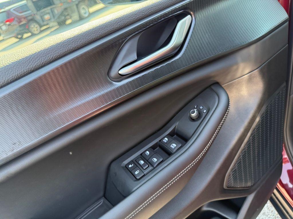 new 2025 Jeep Grand Cherokee car, priced at $33,625