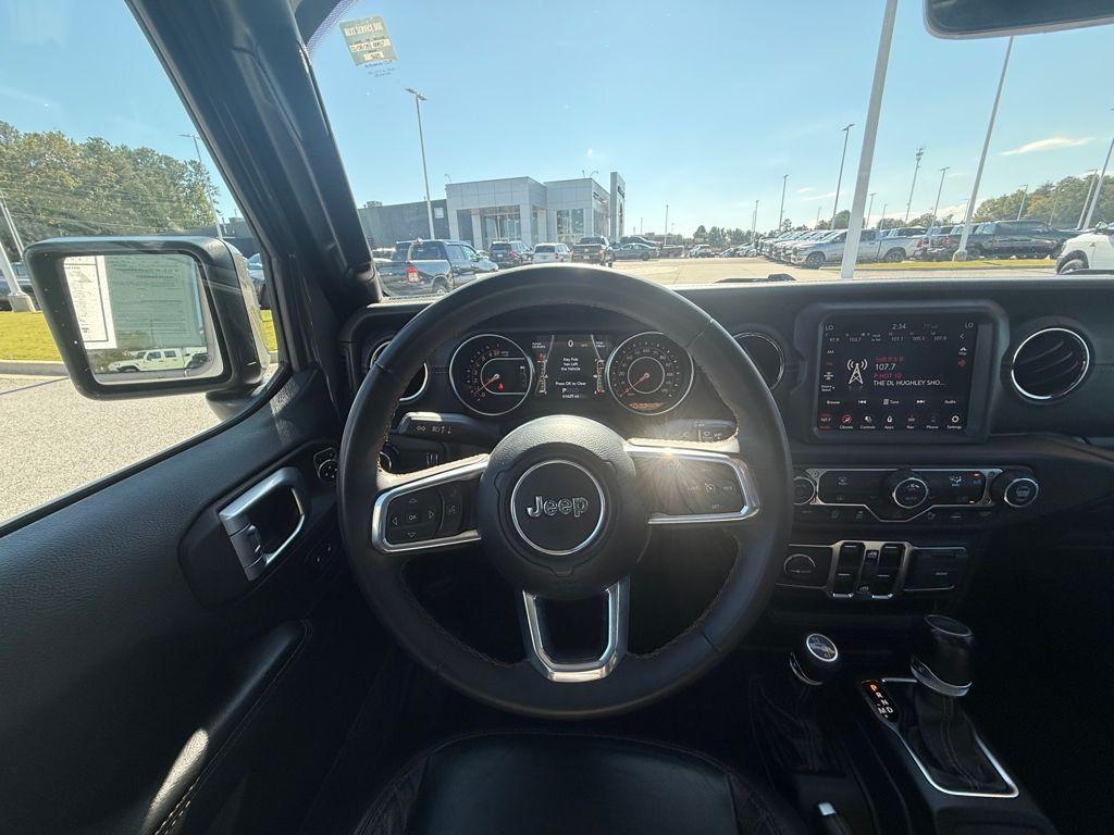 used 2023 Jeep Gladiator car, priced at $32,300