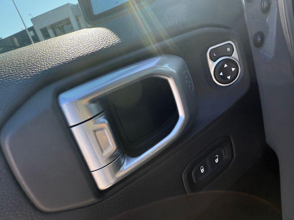 used 2023 Jeep Gladiator car, priced at $32,300