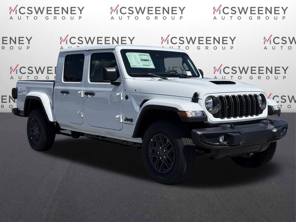new 2025 Jeep Gladiator car, priced at $39,390