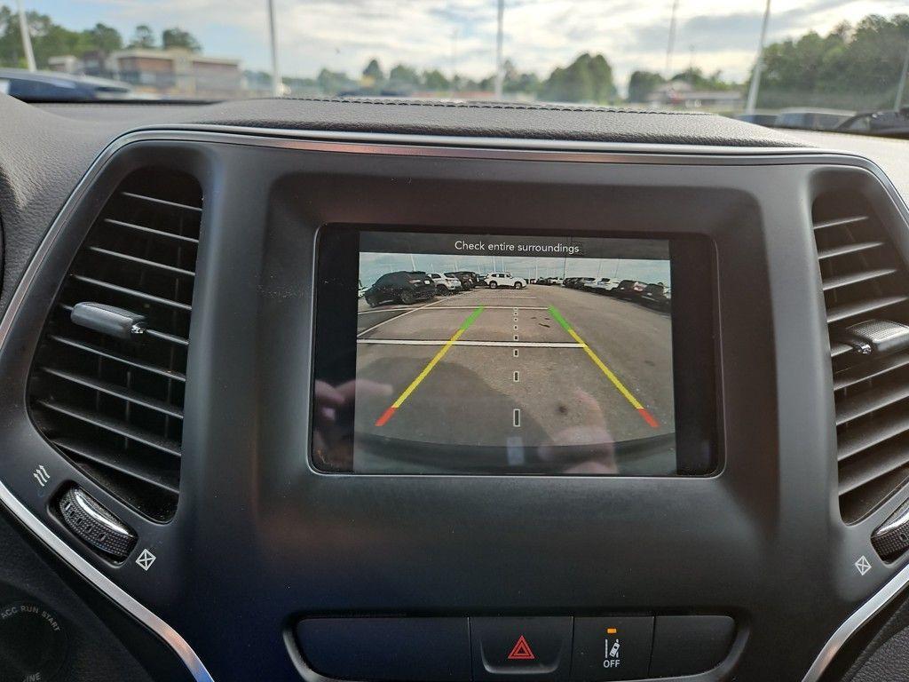 used 2021 Jeep Cherokee car, priced at $16,000