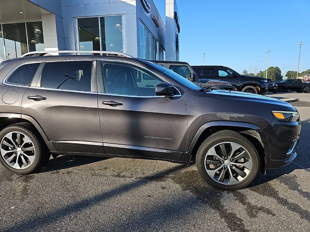 used 2019 Jeep Cherokee car, priced at $22,734