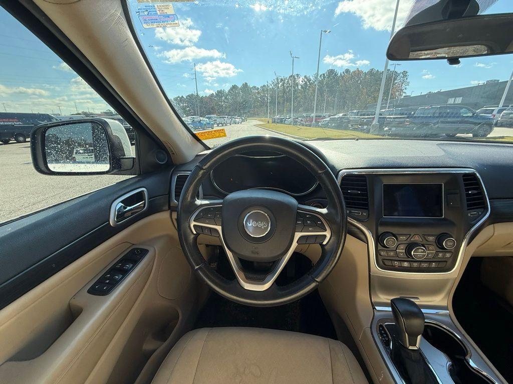 used 2019 Jeep Grand Cherokee car, priced at $16,824