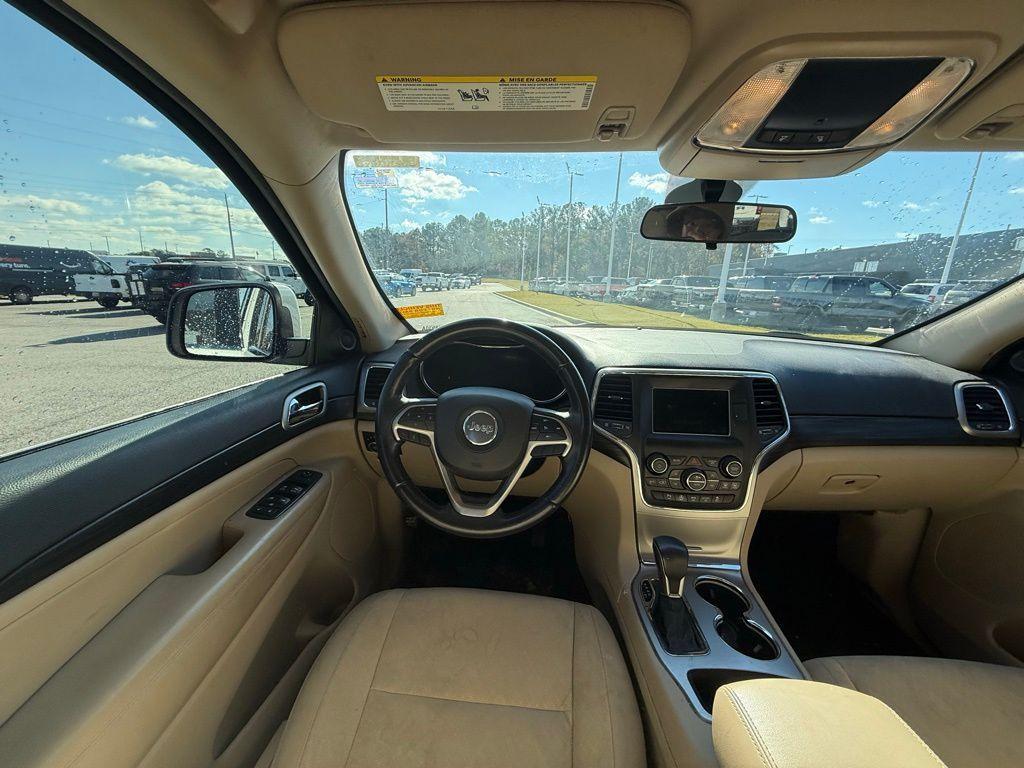 used 2019 Jeep Grand Cherokee car, priced at $16,824