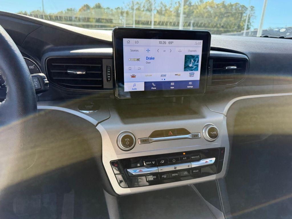 used 2022 Ford Explorer car, priced at $24,000