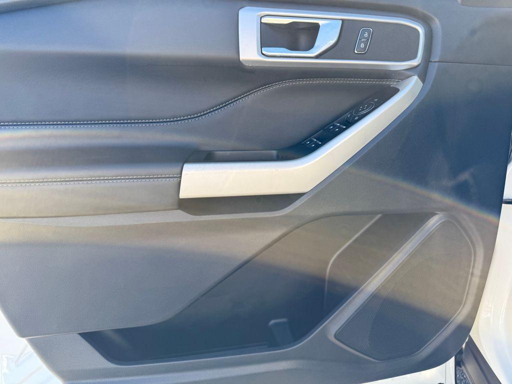 used 2022 Ford Explorer car, priced at $24,000