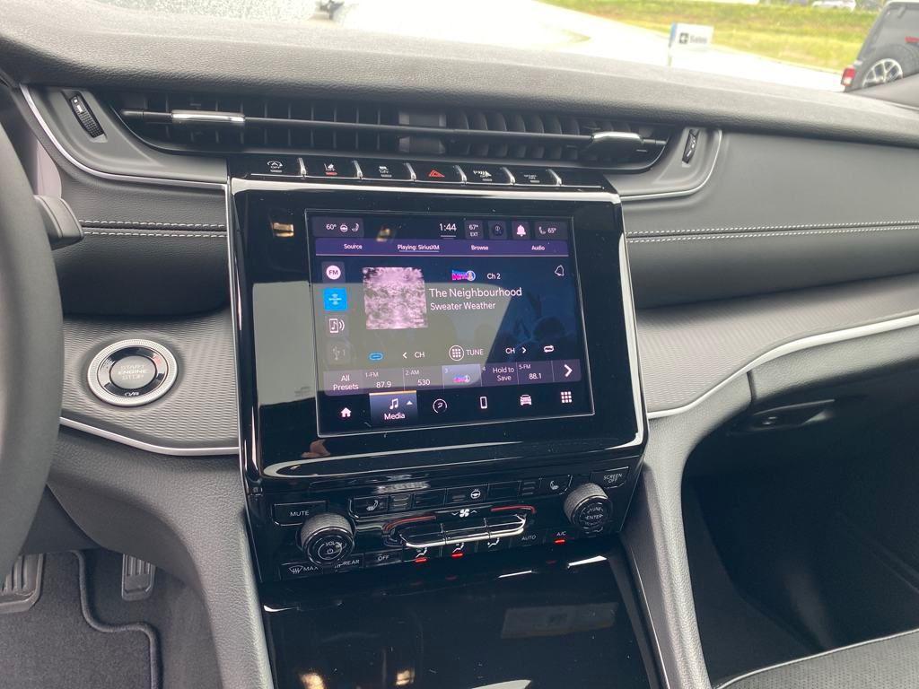 new 2025 Jeep Grand Cherokee L car, priced at $37,125