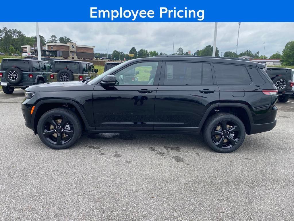 new 2025 Jeep Grand Cherokee L car, priced at $39,375