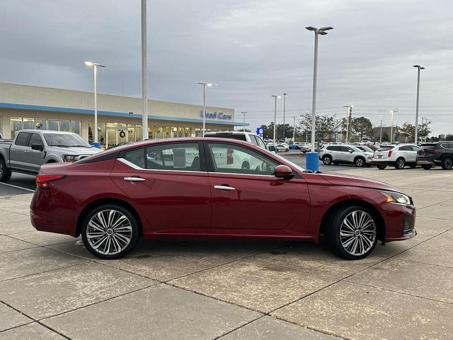 used 2023 Nissan Altima car, priced at $24,000