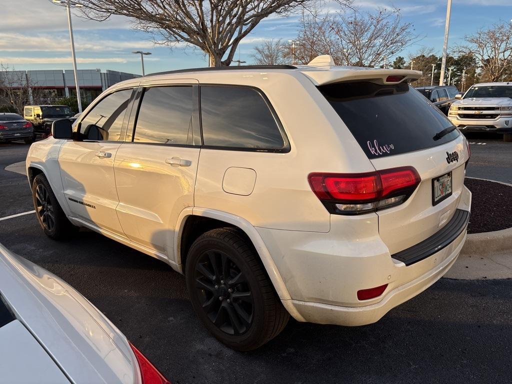 used 2018 Jeep Grand Cherokee car, priced at $19,689