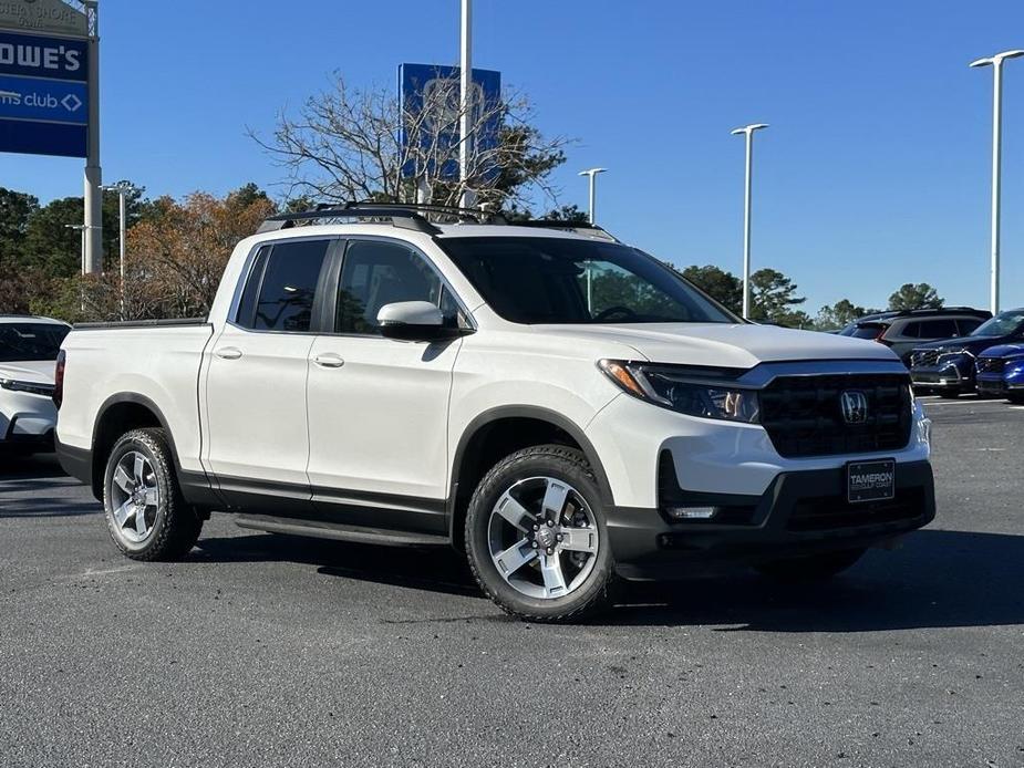 new 2025 Honda Ridgeline car, priced at $47,330