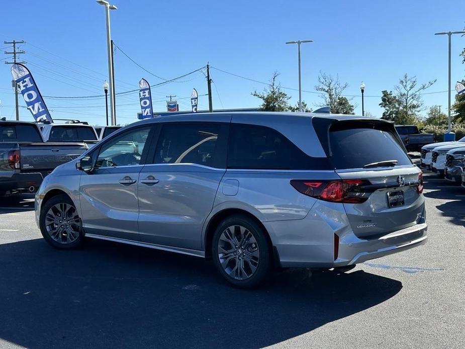 new 2025 Honda Odyssey car, priced at $48,005