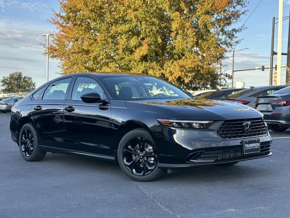 new 2025 Honda Accord car, priced at $31,655