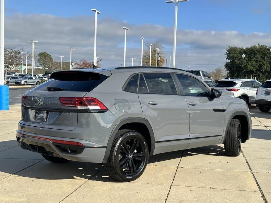 used 2021 Volkswagen Atlas Cross Sport car, priced at $30,000