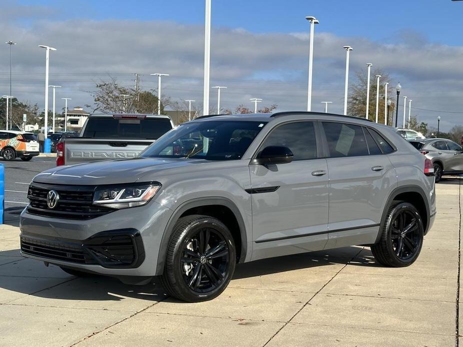 used 2021 Volkswagen Atlas Cross Sport car, priced at $30,000