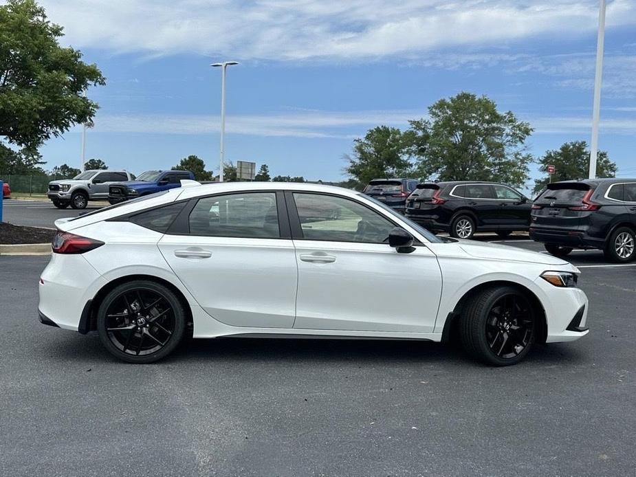 new 2025 Honda Civic Hybrid car