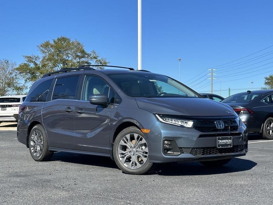 new 2025 Honda Odyssey car, priced at $48,965