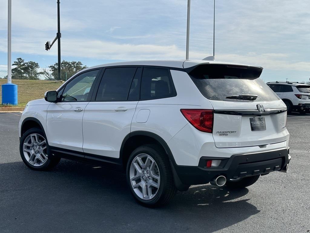 new 2025 Honda Passport car, priced at $44,250