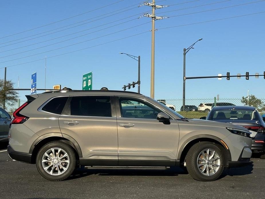 new 2025 Honda CR-V car, priced at $38,305