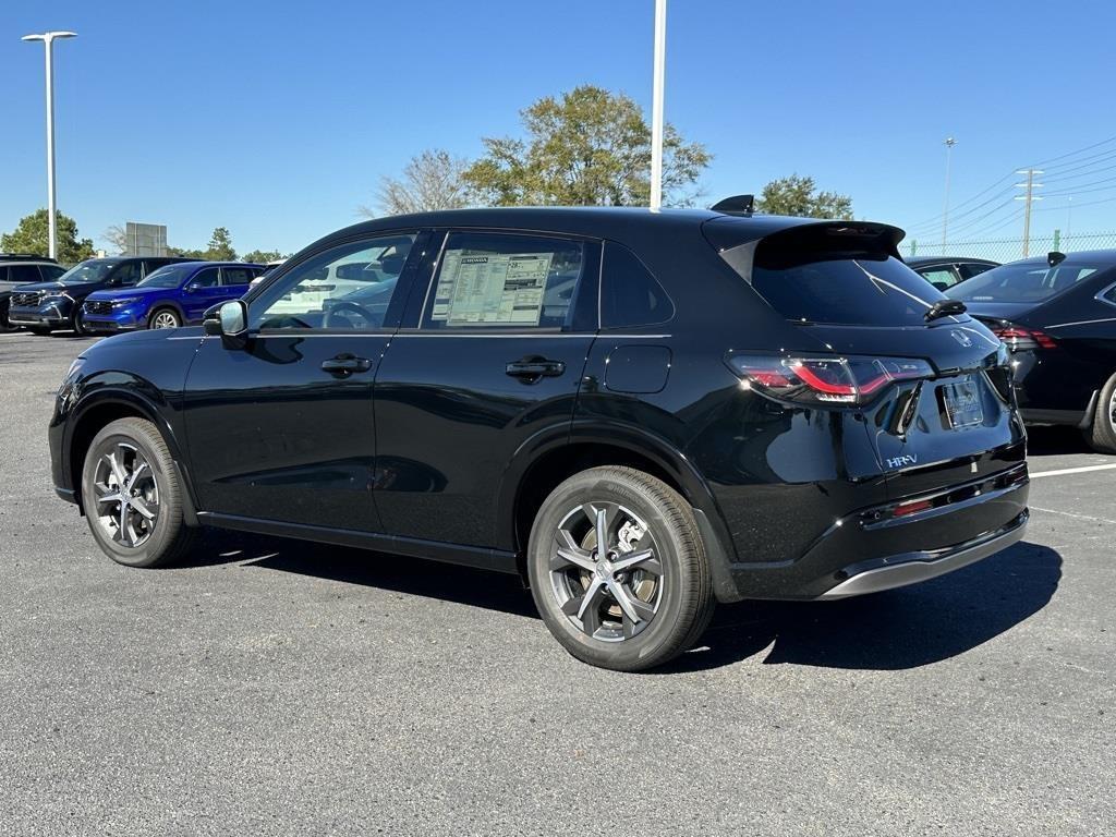 new 2025 Honda HR-V car